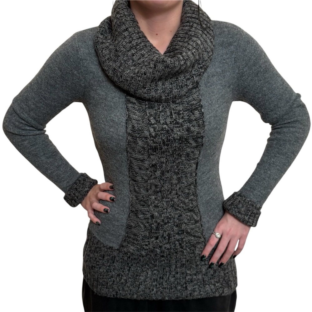 “Only Sky” Junior’s Medium Gray Sweater with Chunky Cowl Neck